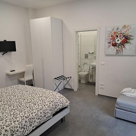 Massaro Apartments Via Firenze Pescara Abruzzo エクステリア 写真
