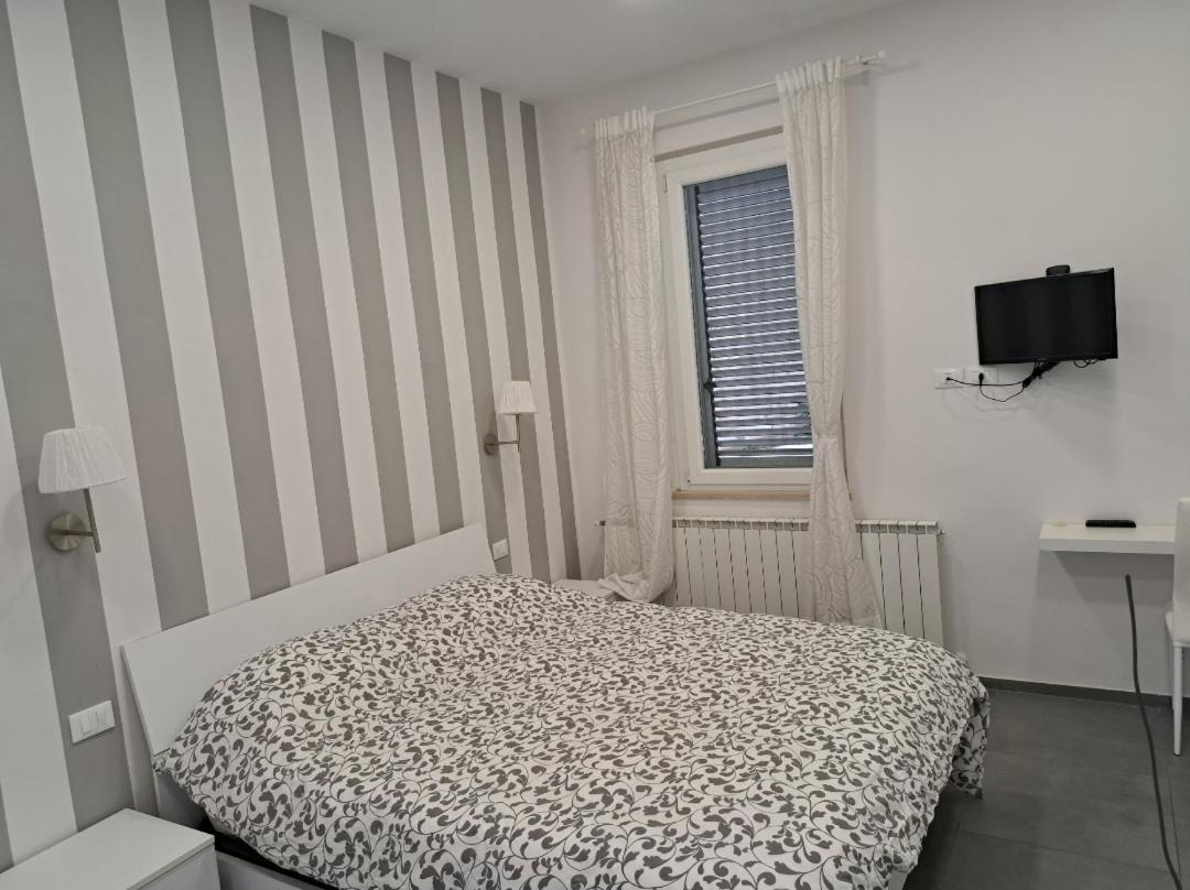 Massaro Apartments Via Firenze Pescara Abruzzo エクステリア 写真